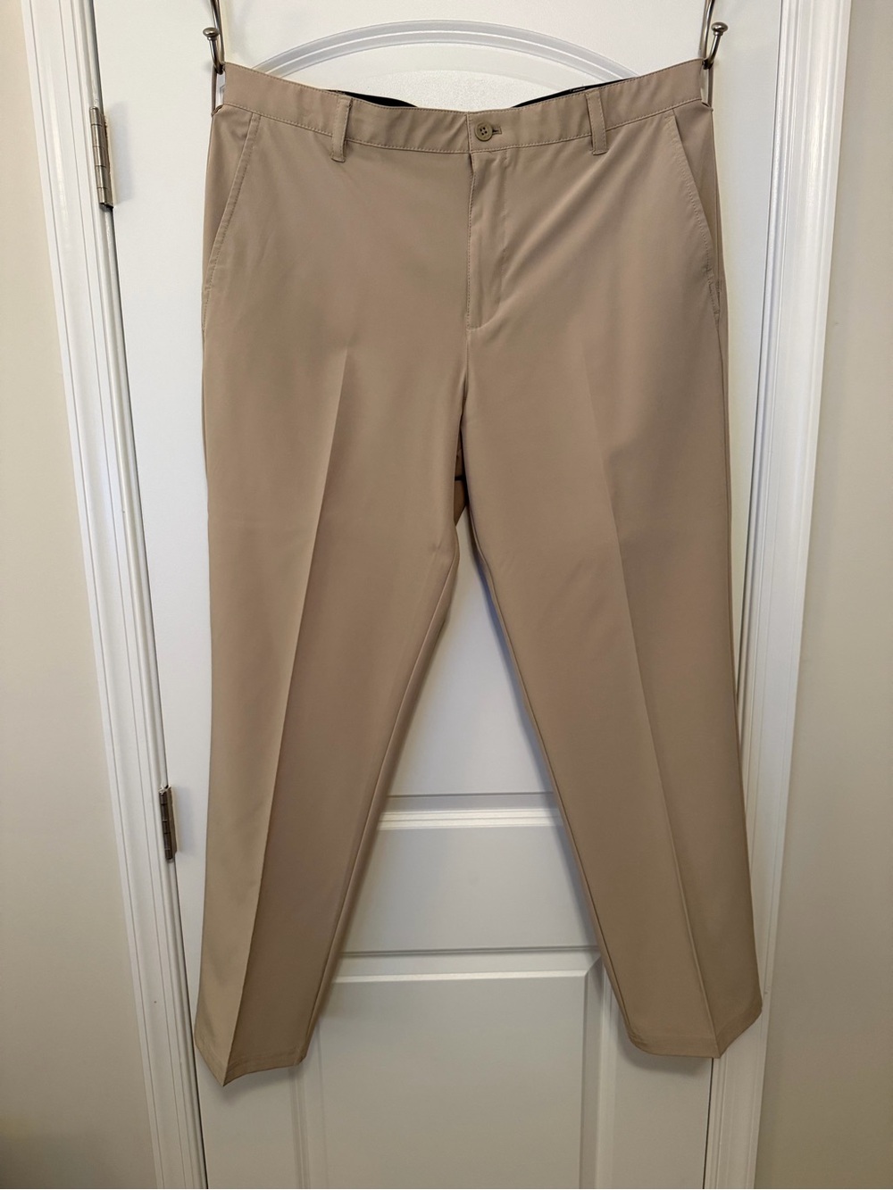 IZOD Tan/khaki color Golf Pants